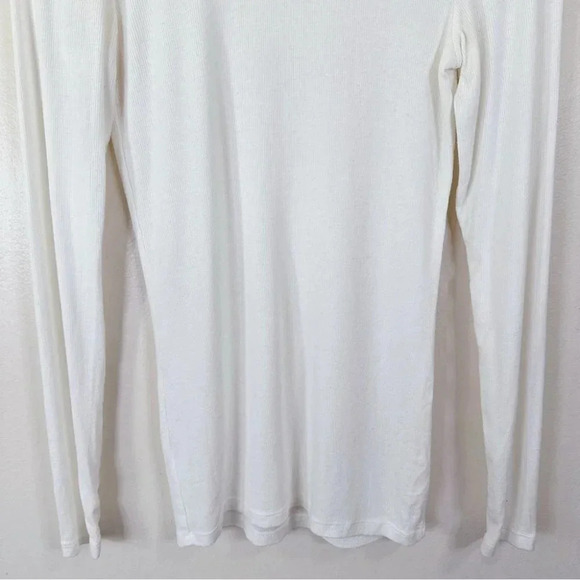 Aritzia Wilfred Ivory Mock Neck  Ribbed Buswell Tshirt - Picture 4 of 13